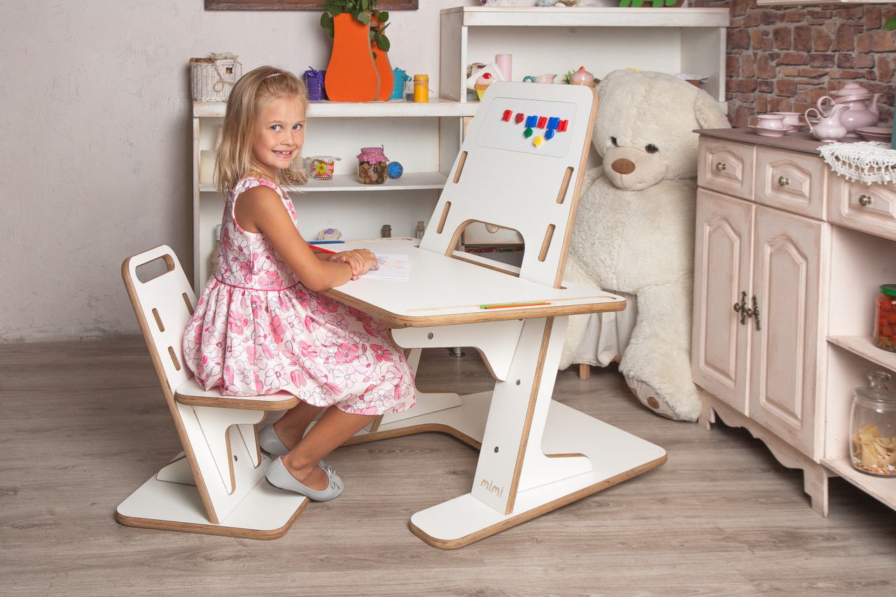 столы из фанеры для детских комнат на заказ москва, отделка помещений детских